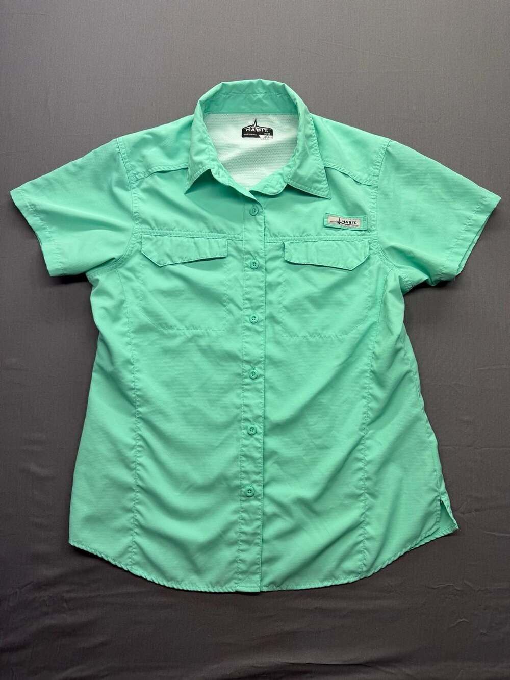 Habit Fishing Shirt Size M Mint Green Button Down UPF 40+
